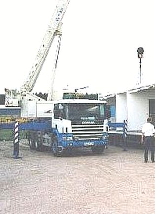 Truck mounted crane Liebherr LTF 1030