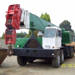 P&H Hydraulic Truck crane